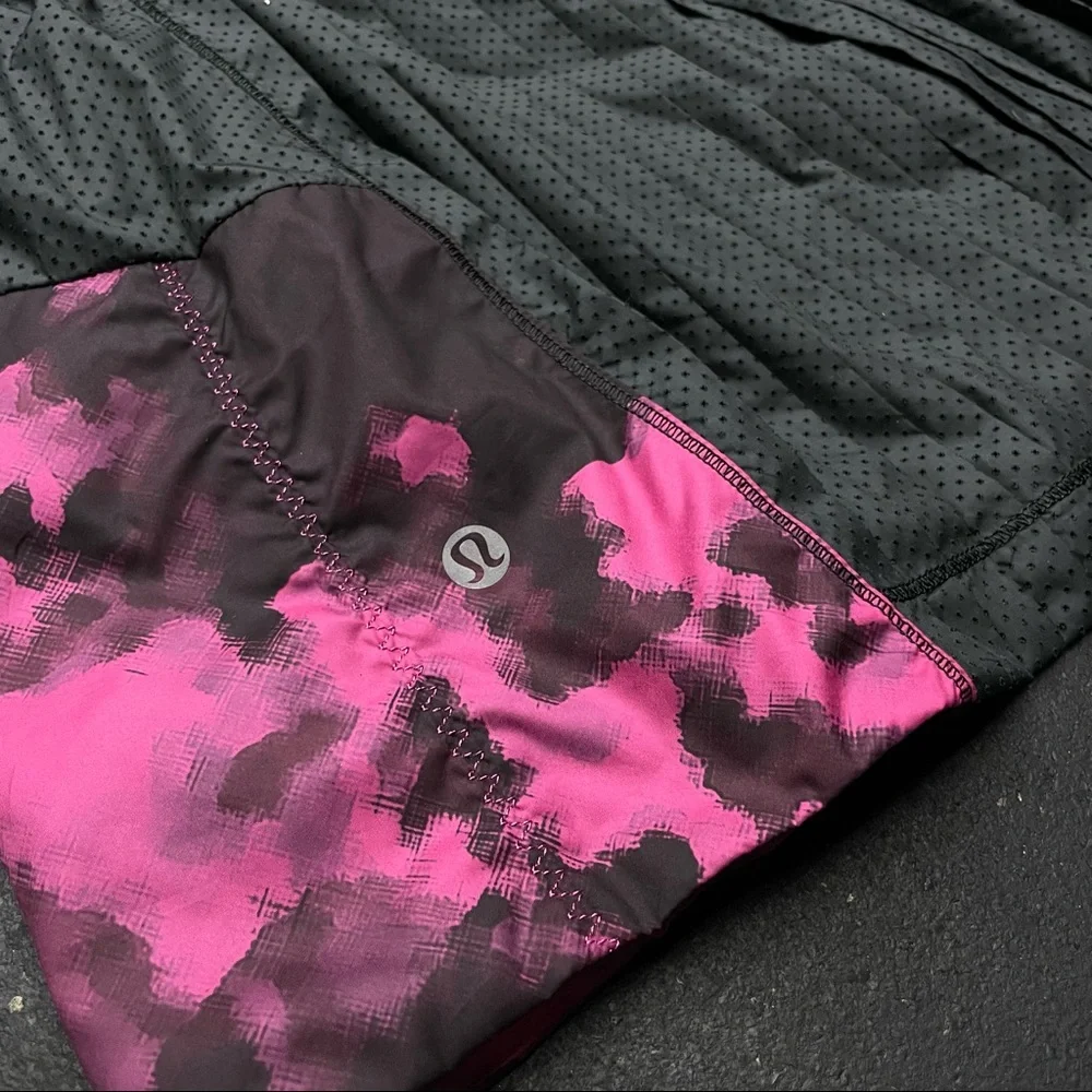 VINTAGE lululemon Vent It Out Jacket wmns sz 6 - Picture 10 of 15